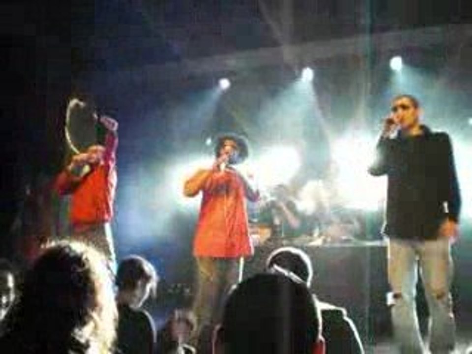 LES GOURMETS Seche tes larmes