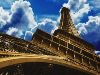 Paris au mois d'août Charles Aznavour
