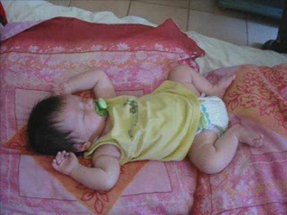 Montage naissance à 9 mois