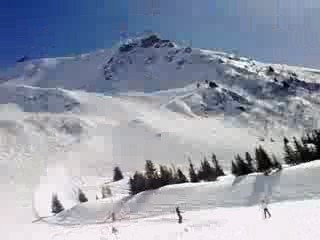 Descente Hacen en snow