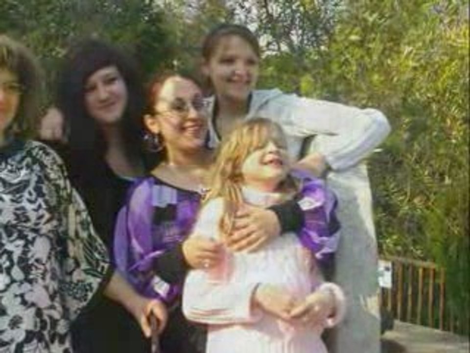 Familia