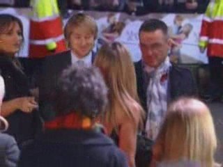 Jennifer Aniston and Owen Wilson star in Marley & Me