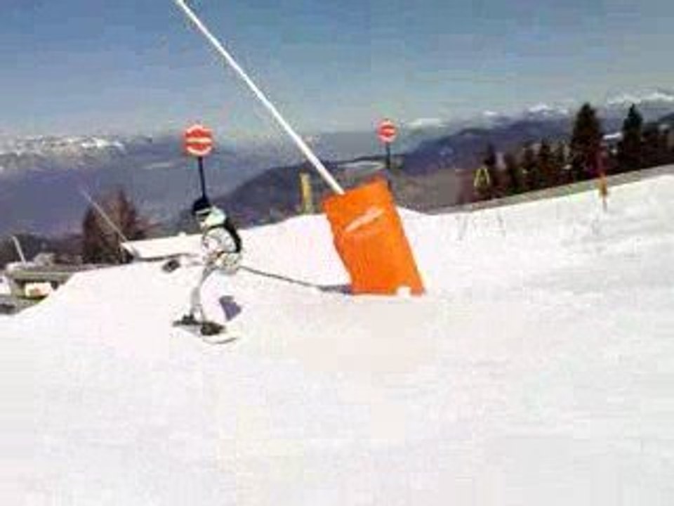 Steve saut table