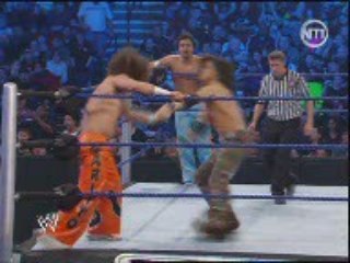 PRIMO,CARLITO VS THE MIZ ET JOHN MORRISON