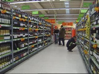 Gordon Brown backs alcohol proposals