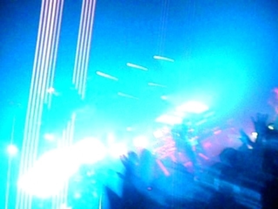 PRODIGY, FIRESTARTER Live (Zenith in Paris)