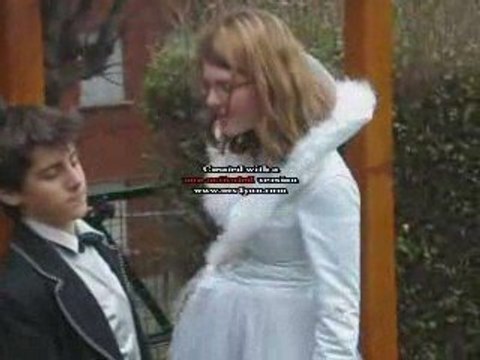 Hot'N'Cold - Katy Perry - Parodie by Jalis et Lola