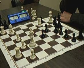 ECHECS : CHRIS 1 VS 0 YVES (TOP 14 2009)