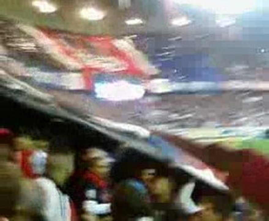 Psg om mise en place du tifo ambiance du stade