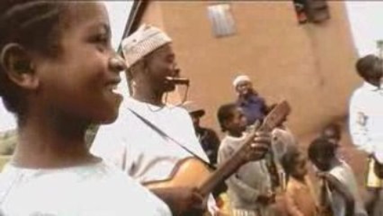 "Hira Milanto" par Tanga