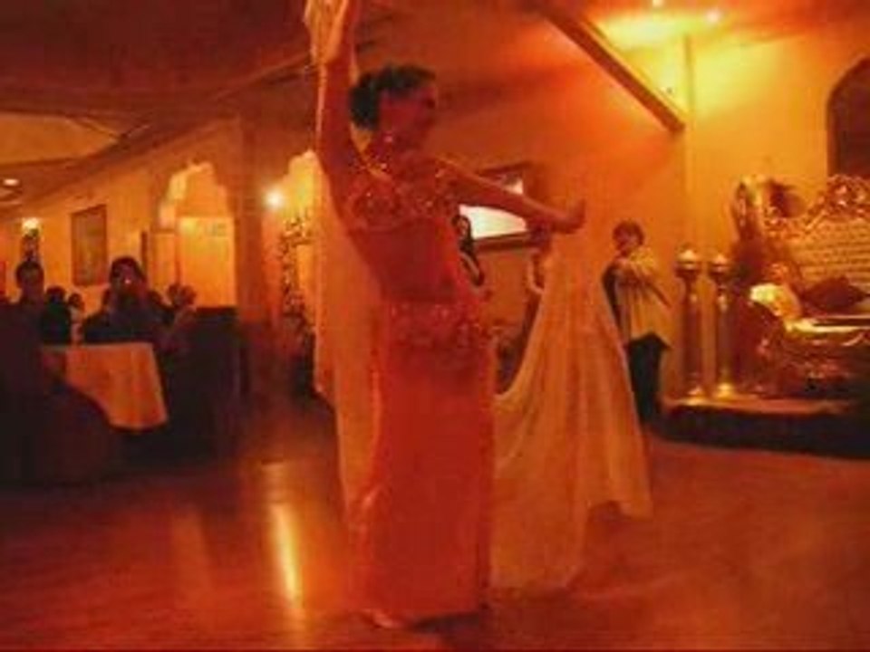 DANSEUSE ORIENTALE ORIENTAL FEELING