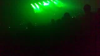 The Prodigy - Omen ( Live At The Zenith)
