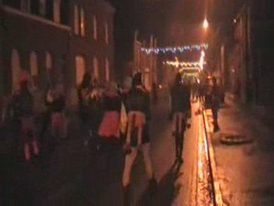 Bailleul 2009 Hey Baby dans la rue