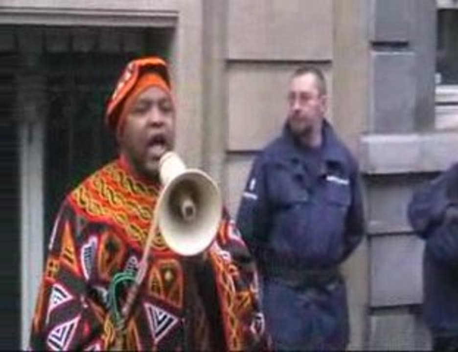 "Le Saddam Hussein Camerounais Paul Biya" Lparadis