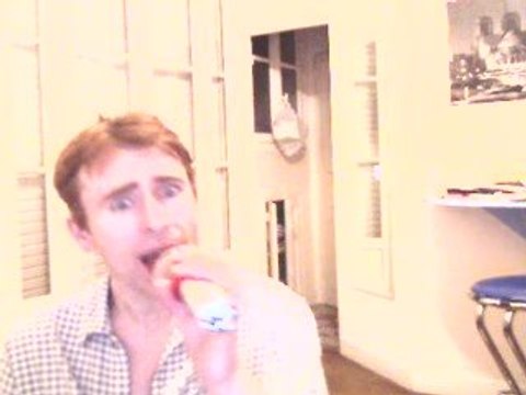 Wiwi égratigne Shine de Take That