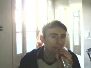 Wiwi égratigne "Changement"