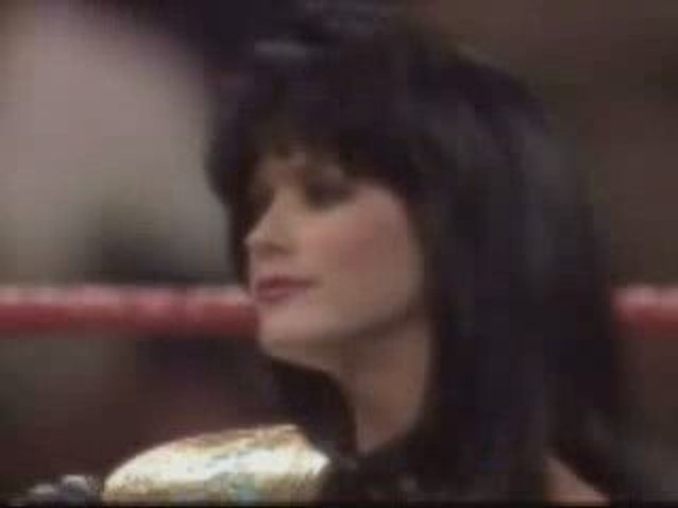 Titantron miss kitty 1st