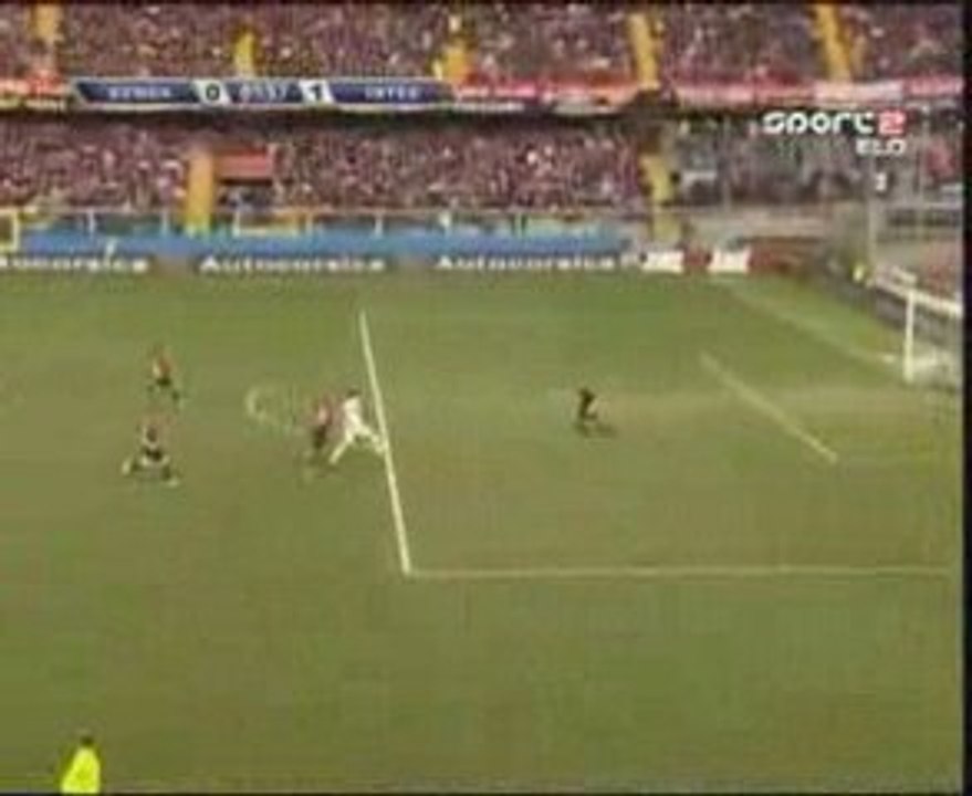 But sur lob de Ibrahimovic Inter Genoa 1-0