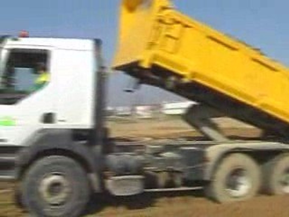 Terrassement centre commercial viriat la neuve mars 2009