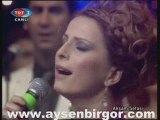 TRT 1 AYŞEN BİRGÖR Mendilimin yeşili saba istanbul türküsü