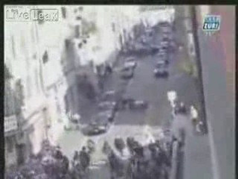 Car vs Crowd