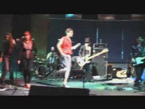 Nuevos Ricos Big Band En concierto alitter.tv