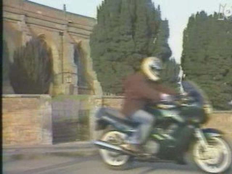 Moto Triumph Usine et Essai Tiger