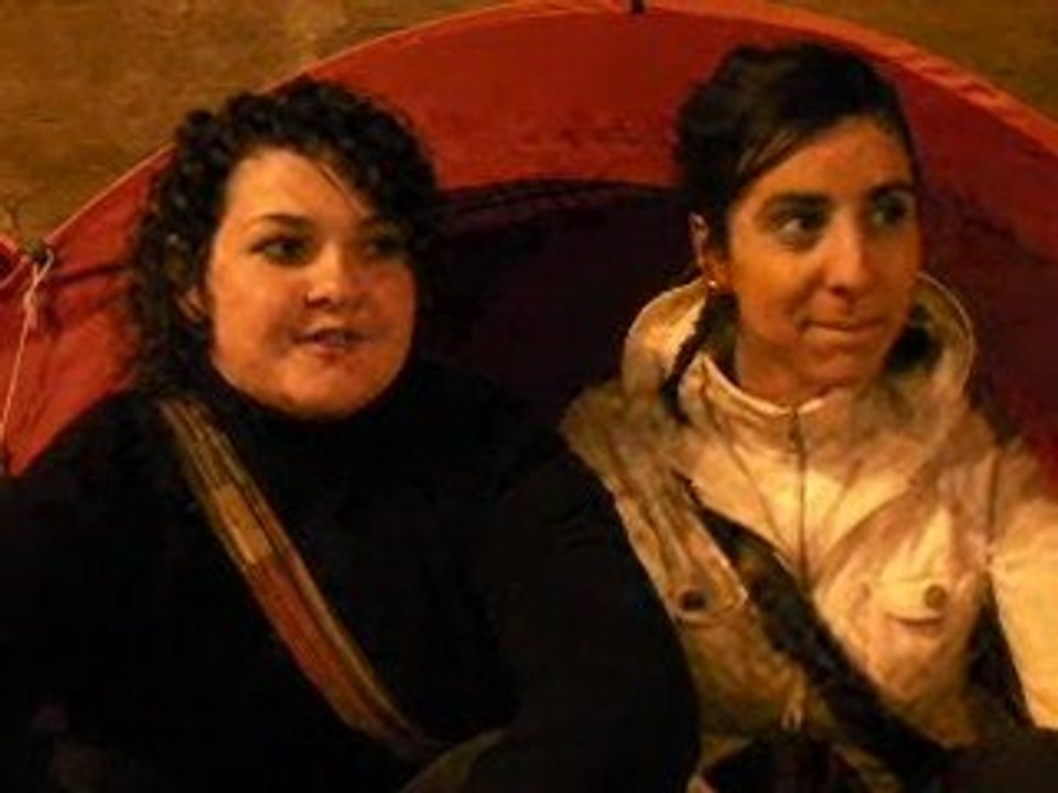 Assia et Antonia, témoignages du campement citoyen d'Avignon