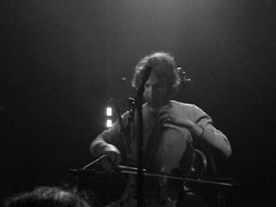 Jil Is Lucky - The Wanderer