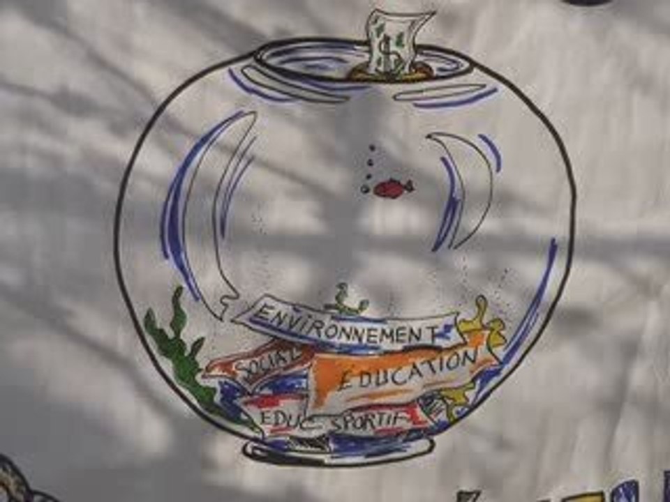 Mon asso prend l'eau (manif du 19 mars 2009 à Toulon)