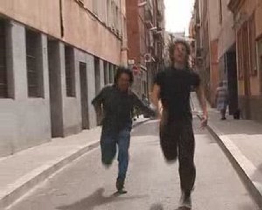 stupid idiot falls!!