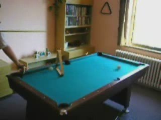 Vidéo de coups spectaculaires au billard!