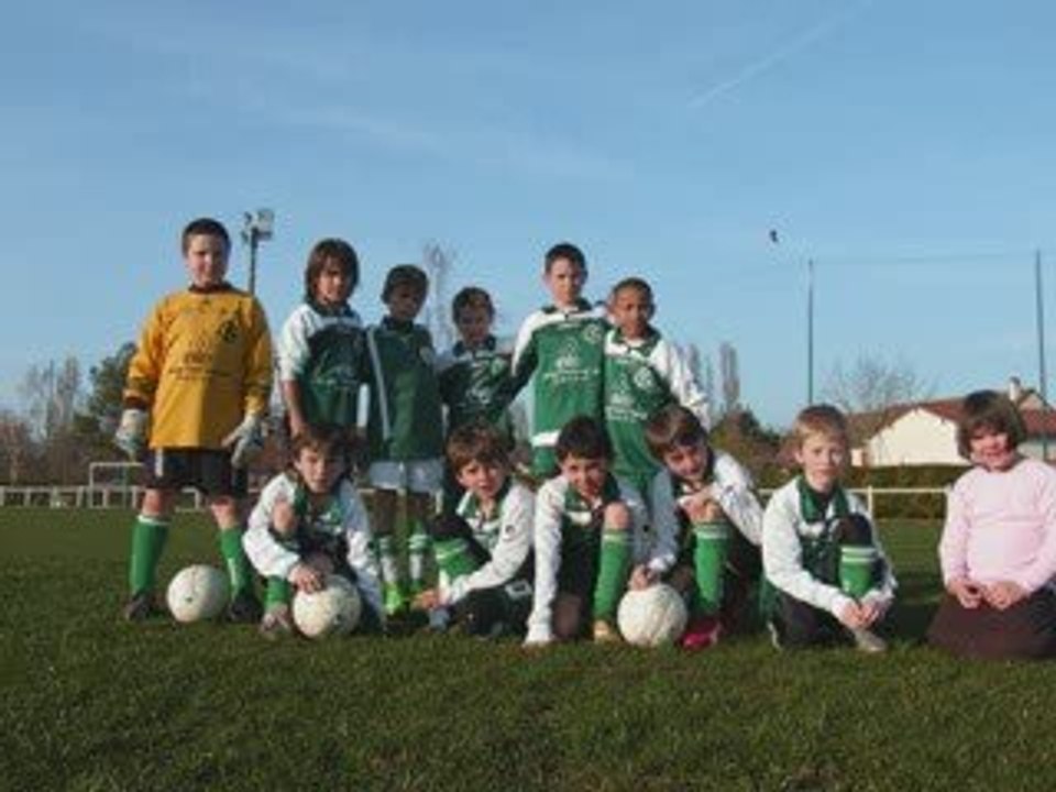 L'EJTV1 poussin recoit MEHUN1