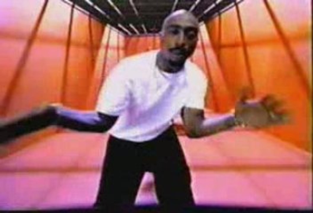 Hit Em Up - 2PAC