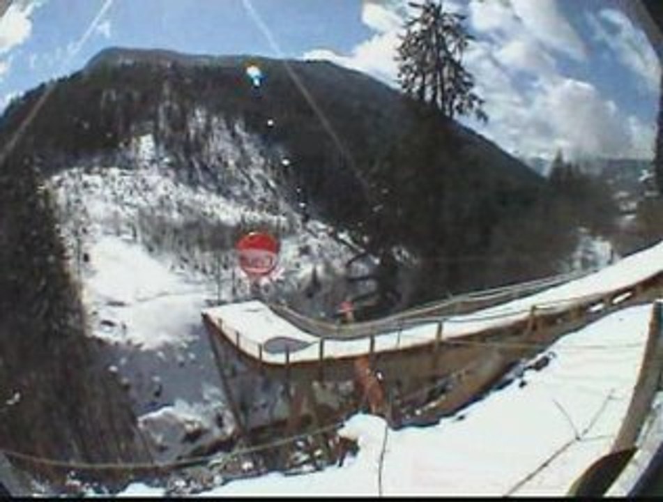 BUN J RIDE               100 % adrénaline