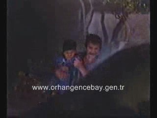 Orhan Gencebay Seni Arıyorum Klibi