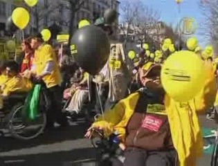 French Workers Strike over Economy