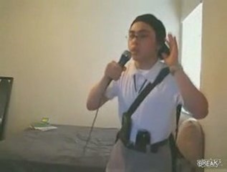 Regis fait du rap