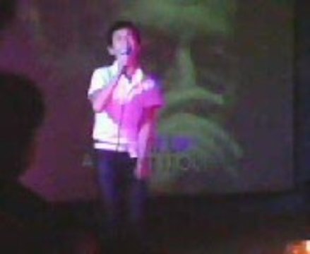 tony chante my way en espagnol au concours a avignon