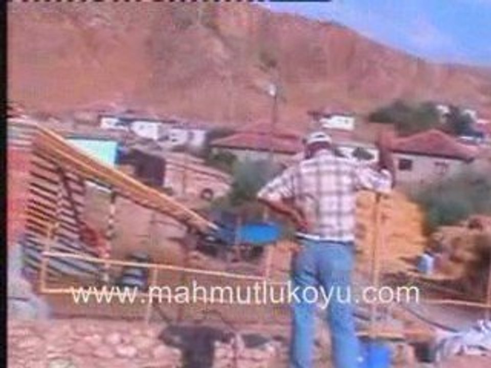 MAHMUTLU KOYU 2008 GORUNTULERI:  KOY3