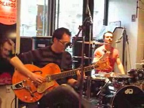 LES FATALS PICARDS : Canal Saint-Martin