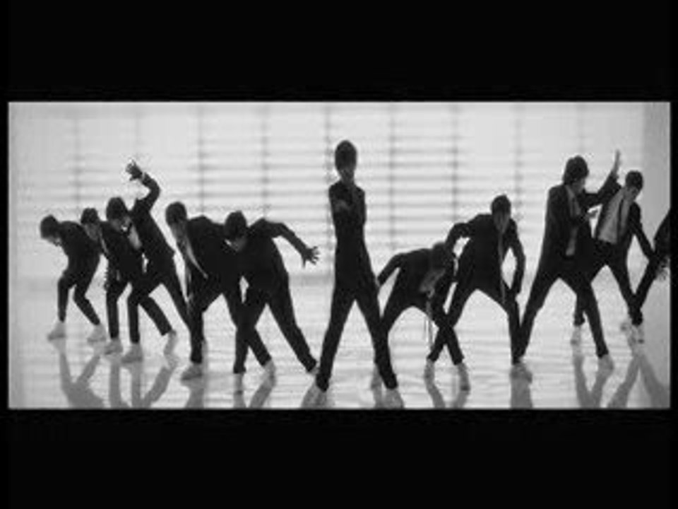 Super Junior - SORRY, SORRY (MV)