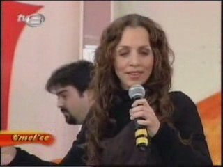 Sertab ERENER ( Lâl )