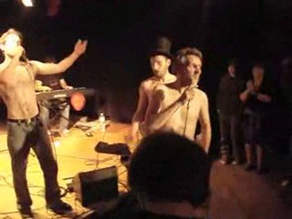 Fenouil et les Fines Herbes - Le Chapeau