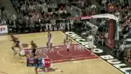 Nba Kobe Bryant dunk of the night at chicago