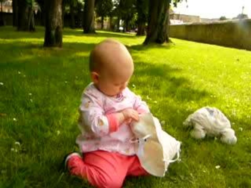 Lucile et son chapeau !