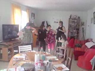 V220309_14.00 poule poule mania (2)