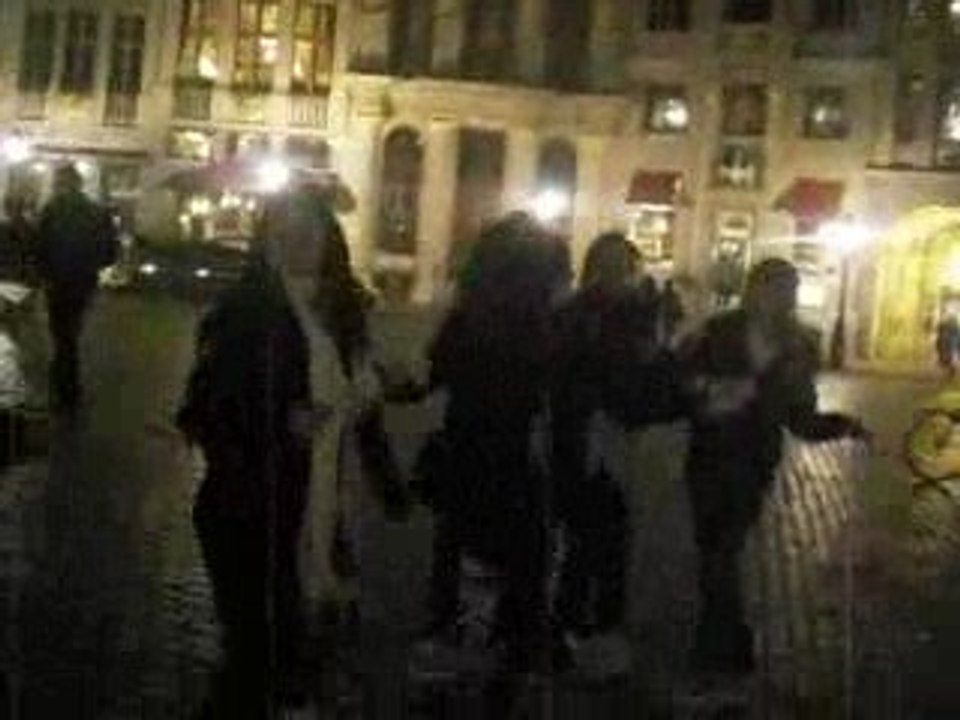 Mélodie , anais , moi , auré , marine et flo .