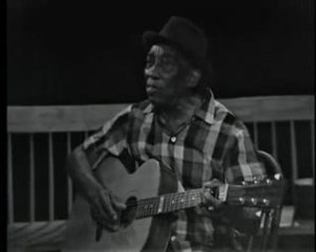 Mississippi John Hurt - You got to walk that lonesome valley