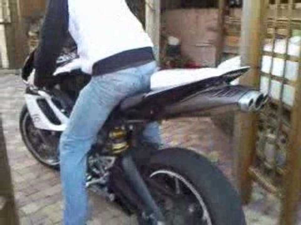 Video0046